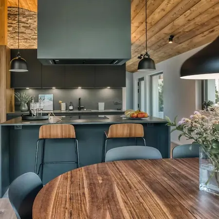 Chalet Larc Terrasse Montblanc Apartment Chamonix